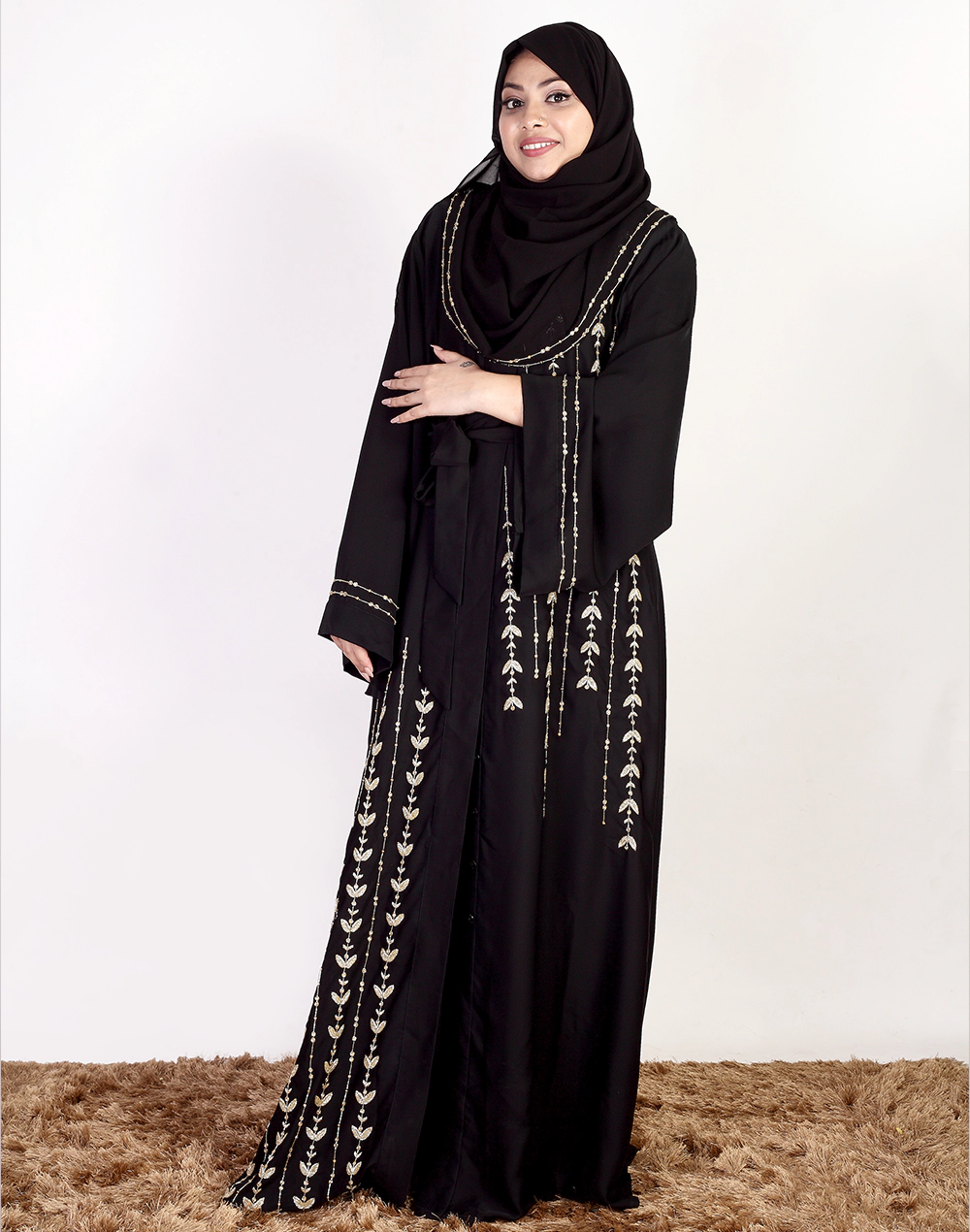 Begum-Abaya-01