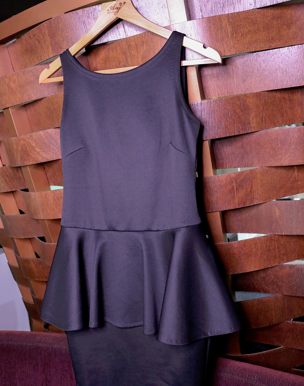 Black peplum dress-02
